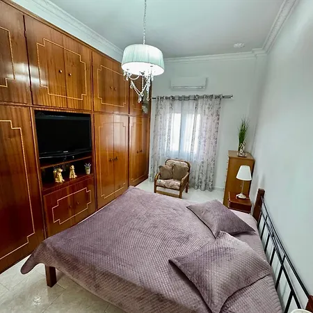 Comfort Family Ermupoli